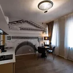 Romana