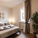 Romana Apartmán