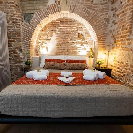 Romana *