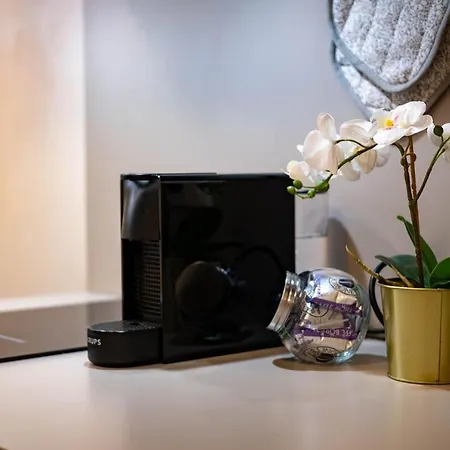 Romana アパート ヴェローナ