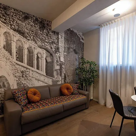 Romana شقة